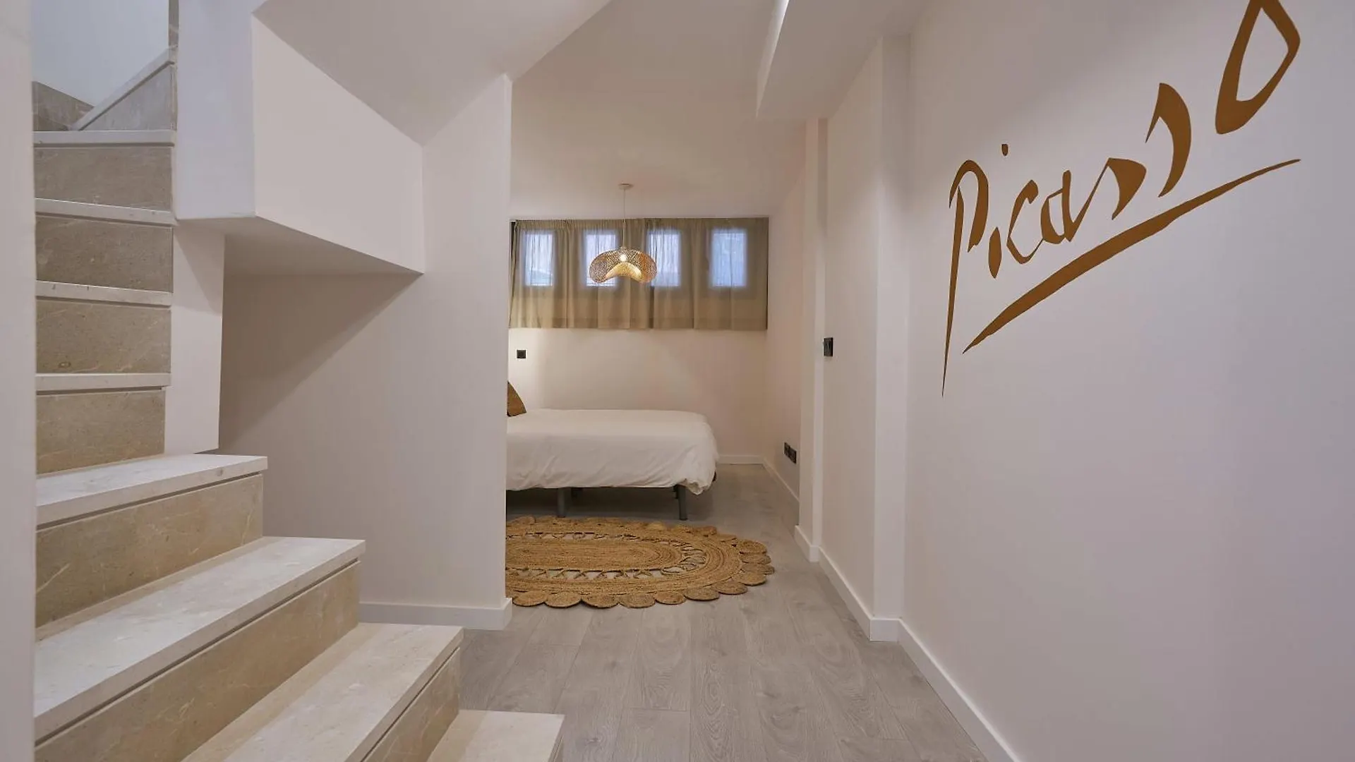 Apartamento Picasso Con Patio Trasero Malaga 0*,  Spain