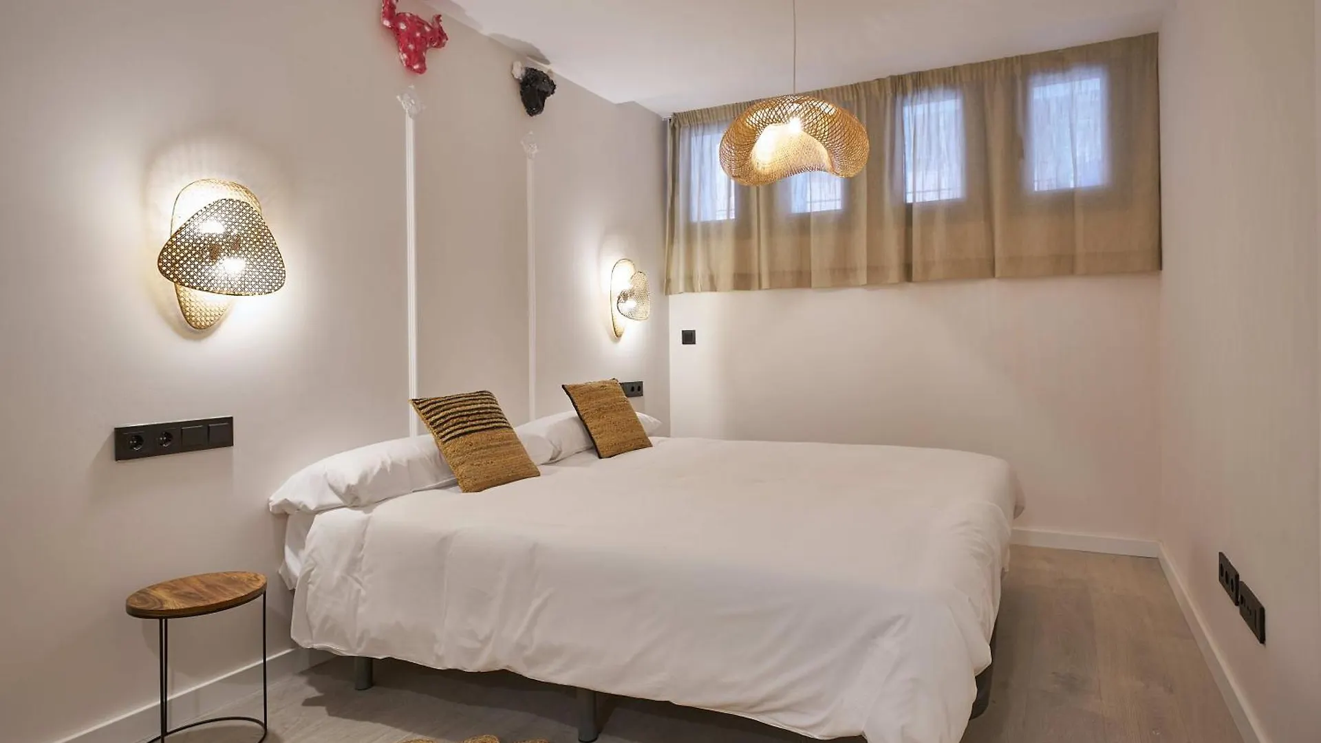 Apartamento Picasso Con Patio Trasero Malaga Apartment