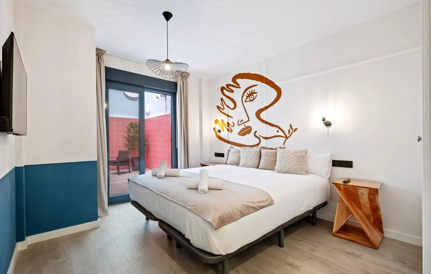 Apartamento Picasso Con Patio Trasero Màlaga